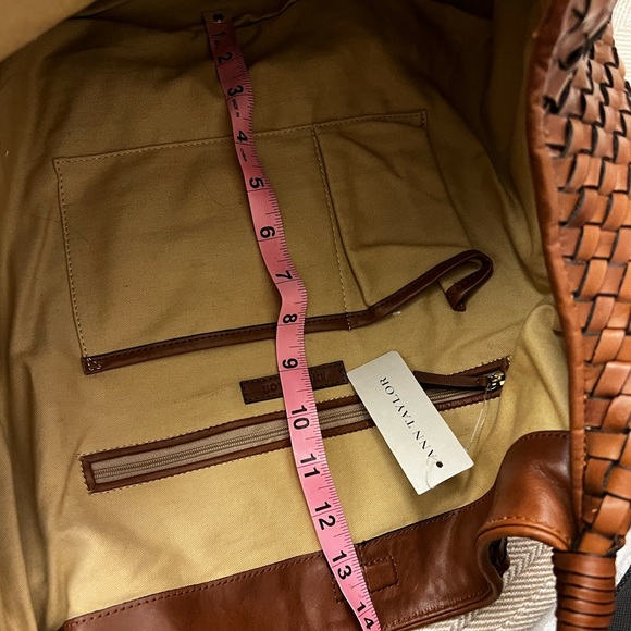 NWT Woven leather shoulder/hobo bag - Picture 14 of 16